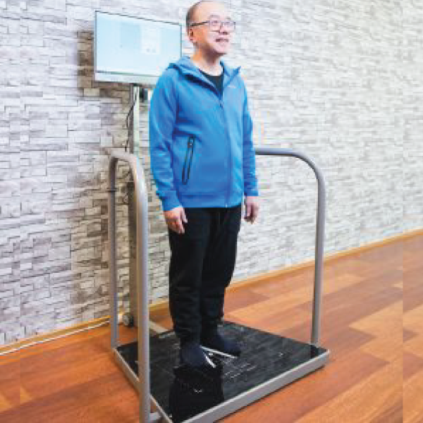 Smart Balance เครื่องตรวจวัด วิเคราะห์และฝึกความสมดุลของร่างกาย หรือการทรงตัว ฝึกการทรงตัว ทดสอบการทรงตัว วิเคราะห์การทรงตัว ตรวจวัดการทรงตัว ป้องกันการล้ม
